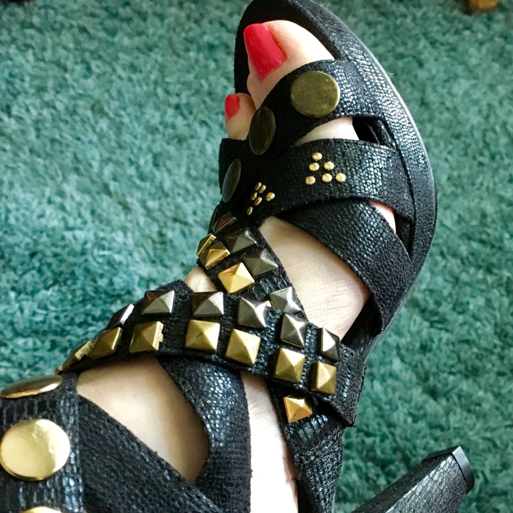 Sexy Bumper Black Strappy Studded Heals for Night